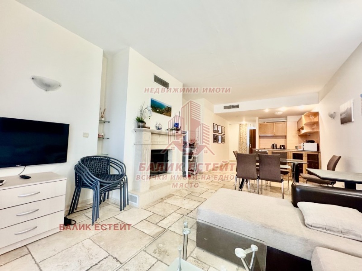 Продажба 2-стаен Добрич селска – с. Топола 81m²